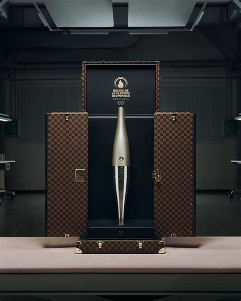 louis vuitton olympic trunk price